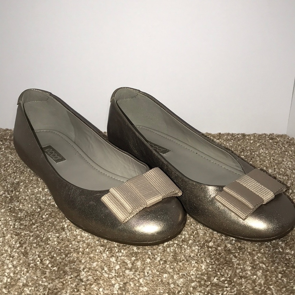 ECCO Ballet Bow Flats